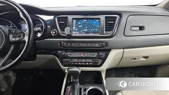 Kia The New Carnival id 3682319 из Кореи 7