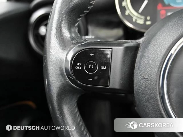 Mini Cooper Convertible id 4309460 из Кореи 7