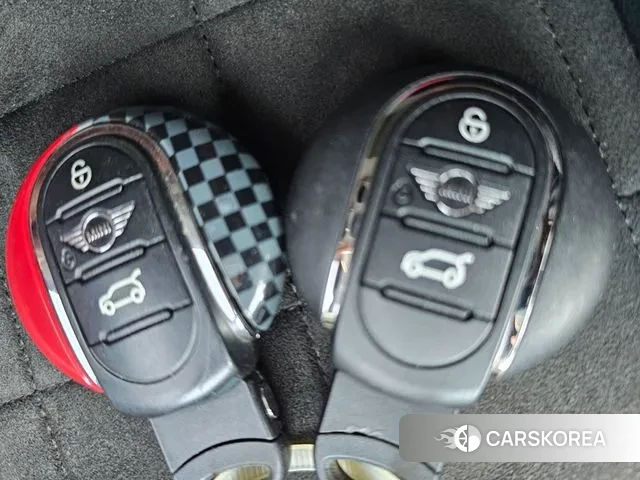 Mini Cooper S id 3098262 из Кореи 7