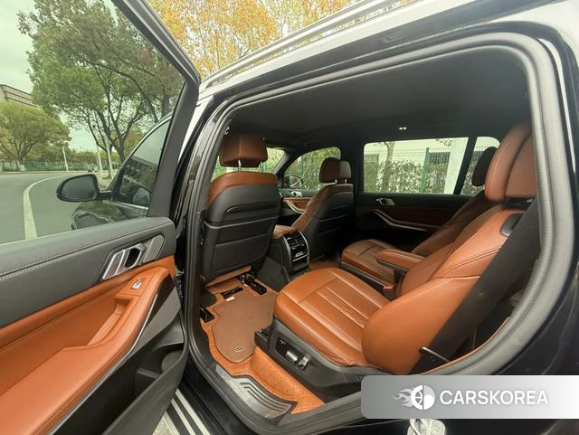 BMW X7 id 4241768 из Китая 7