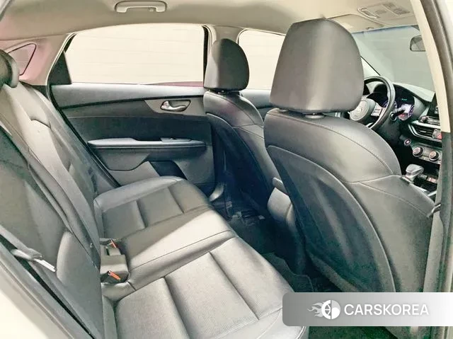 Kia Come New K3 id 3004883 из Кореи 7