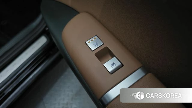 Hyundai Grandeur Hybrid (GN7) id 4200934 из Кореи 7