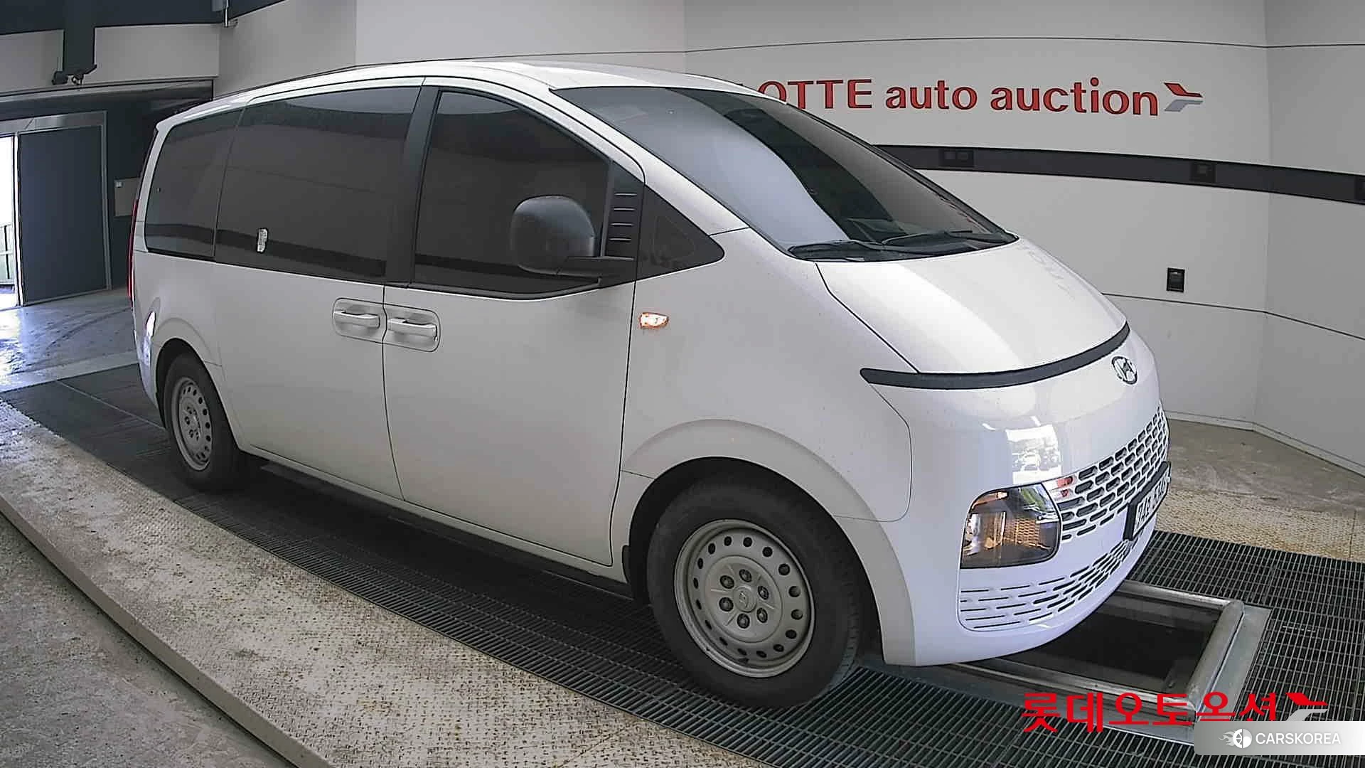 Hyundai Staria id 4296774 из Кореи 7