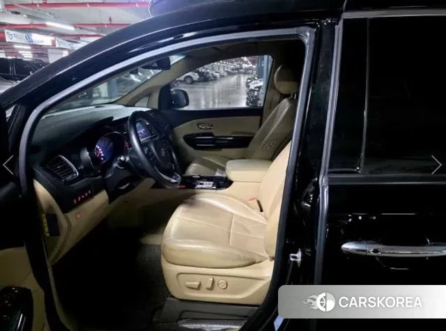 Kia The New Carnival id 3656446 из Кореи 7