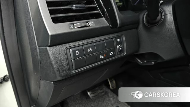 Ssangyong The New Rexton Sports Cannes id 4726634 из Кореи 7