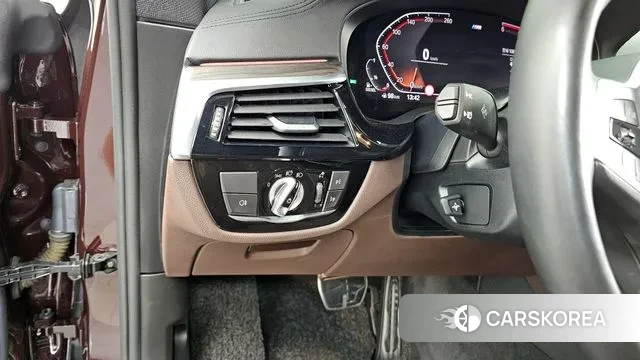 BMW 6 Series GT (G32) id 3238543 из Кореи 7