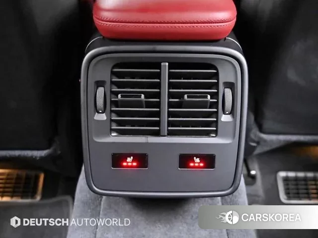 Porsche Taycan id 3502092 из Кореи 7