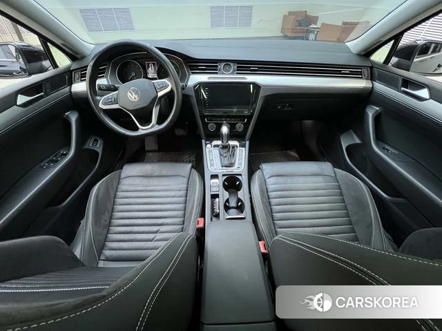 Volkswagen Magotan id 4278546 из Китая 7
