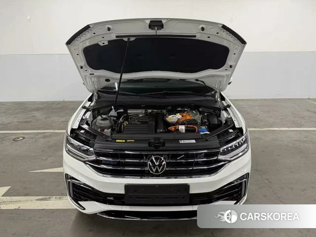 Volkswagen Tiguan L PHEV id 4272061 из Китая 7