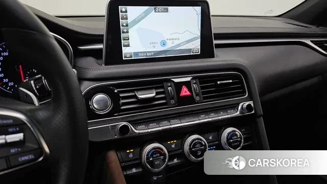 Genesis G70 id 3356938 из Кореи 7