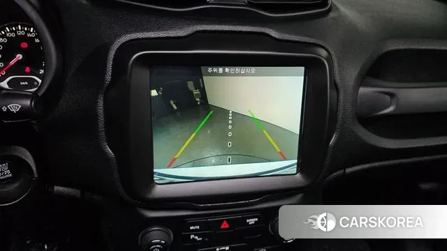 Jeep Renegade id 3601953 из Кореи 7