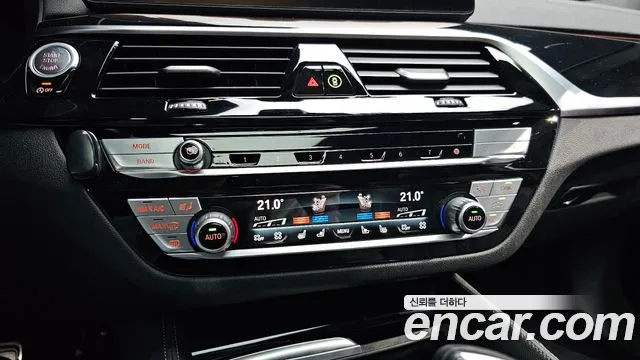 BMW 5 Series (G30) id 2678768 из Кореи 7