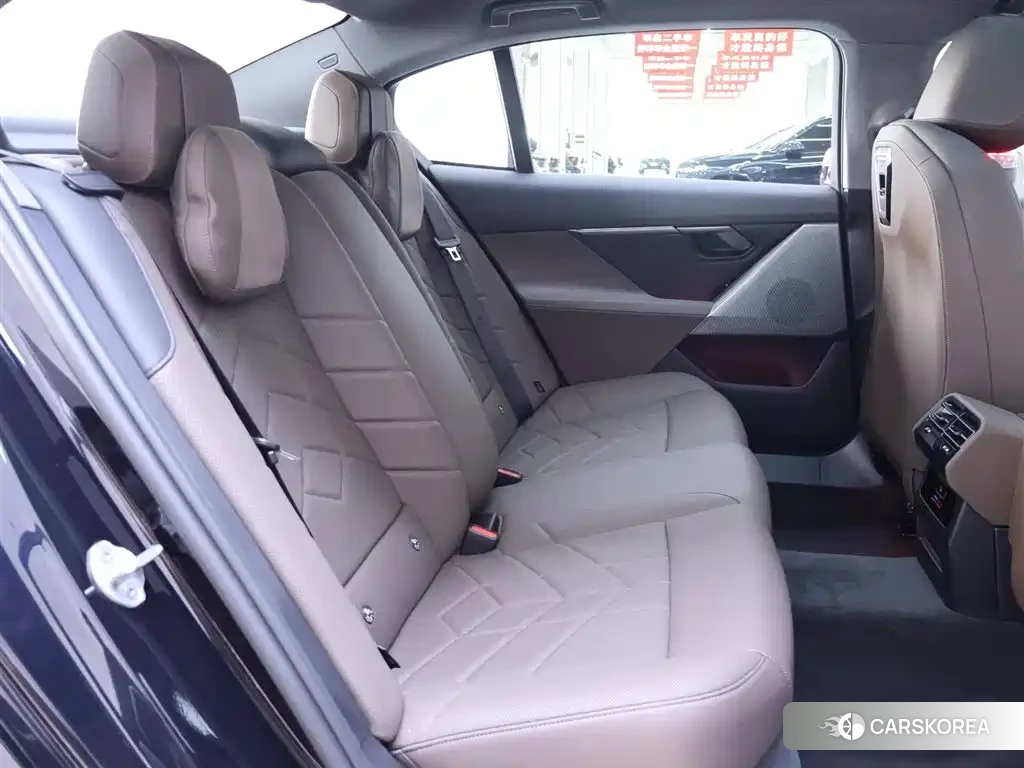 BMW 5 series id 4576423 из Китая 7