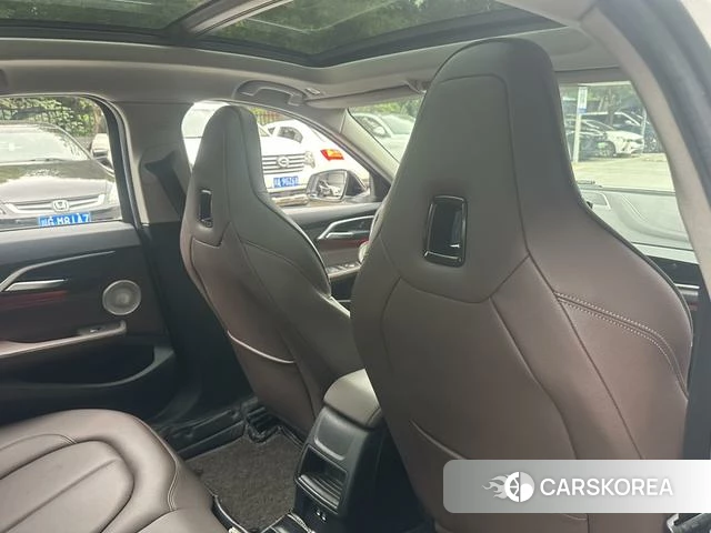 BMW 1 series id 3889138 из Китая 7