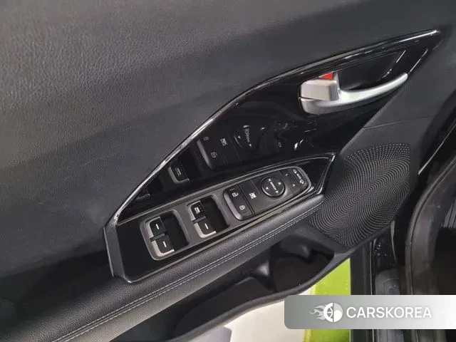 Kia Niro id 3125534 из Кореи 7