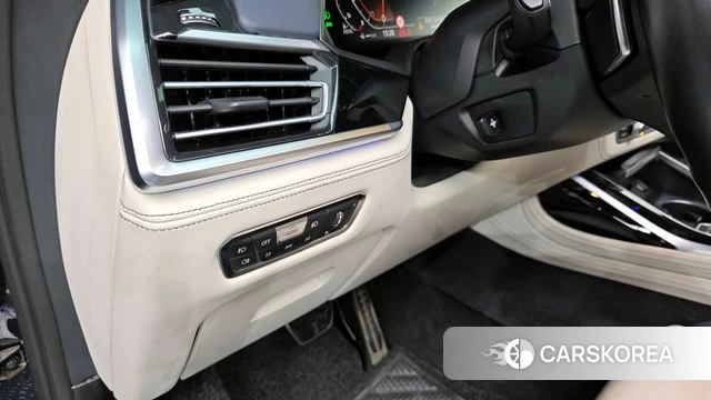 BMW X7 (G07) id 4339370 из Кореи 7