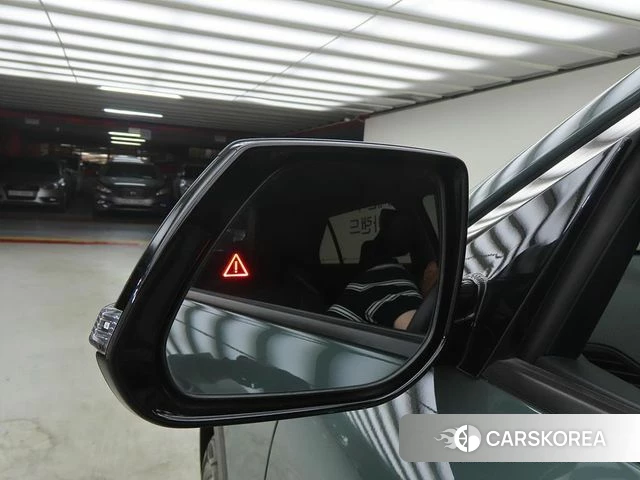 Kia Di Ol Nu Niro id 4905890 из Кореи 7