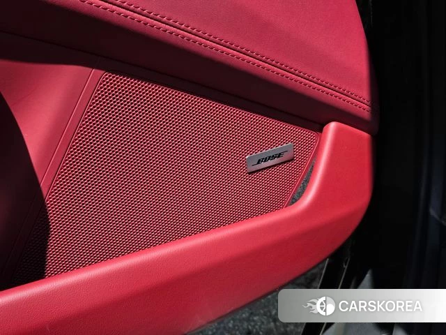 Porsche 911(992) id 4360183 из Кореи 7