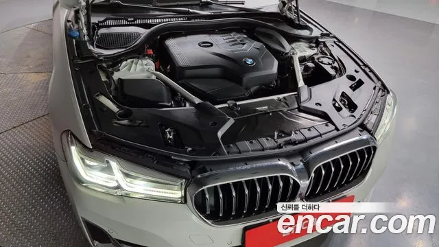 BMW 5 Series (G30) id 2671166 из Кореи 7