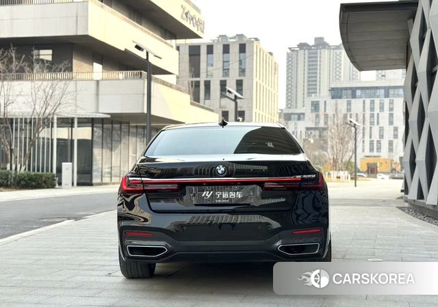 BMW 7 series id 4259841 из Китая 7
