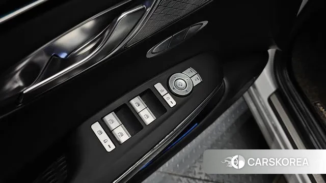 Genesis GV70 id 3681085 из Кореи 7