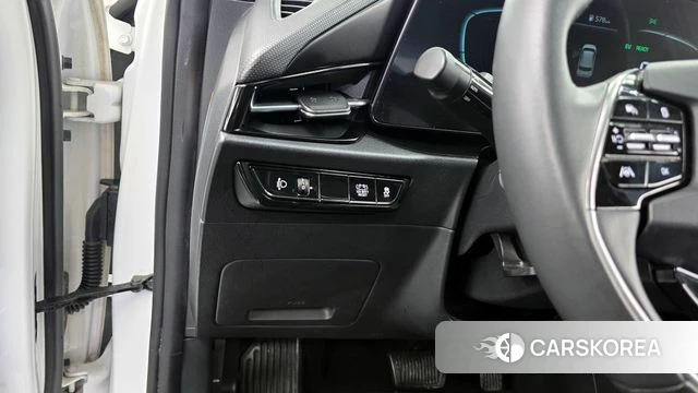 Kia Di Ol Nu Niro id 4244413 из Кореи 7