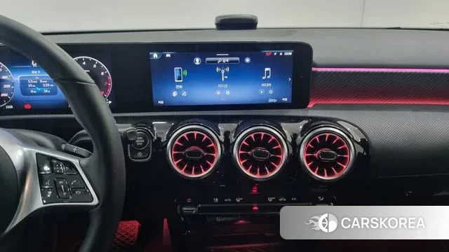 Mercedes-Benz A-Class W177 id 3745116 из Кореи 7