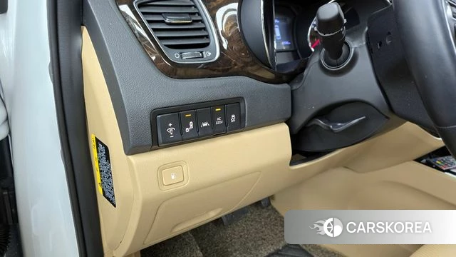 Kia The New Carnival id 3899660 из Кореи 7