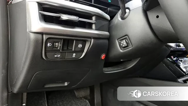 Hyundai Grandeur (GN7) id 3021732 из Кореи 7