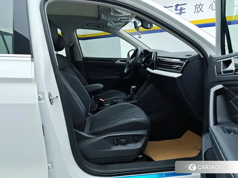 Volkswagen Tiguan L id 4576652 из Китая 7