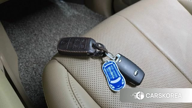 Kia The New Carnival id 4508248 из Кореи 7
