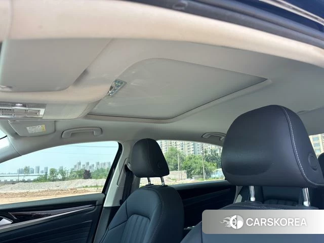 Volkswagen Passat PHEV id 4279188 из Китая 7
