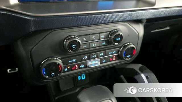 Ford Bronco 6th Generation id 3914615 из Кореи 7