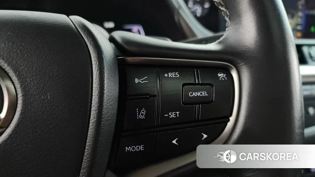 Lexus ES300h 7th generation id 4496795 из Кореи 7