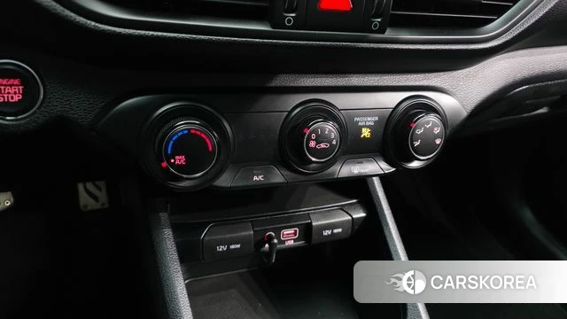 Kia Come New K3 id 3834848 из Кореи 7