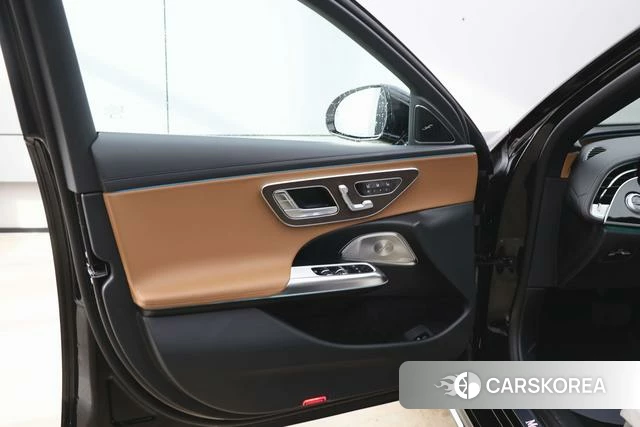 Mercedes-Benz E-class id 4198975 из Китая 7