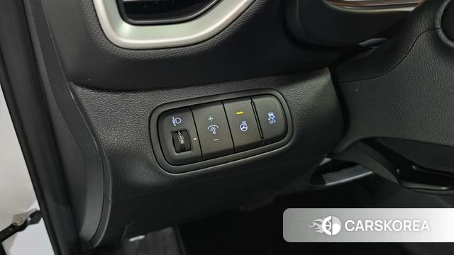 Hyundai Venue id 4360110 из Кореи 7