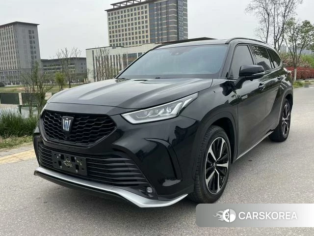 Toyota Crown Lufang id 4313927 из Китая 7