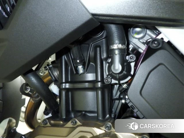 Honda CRF1100L AFRICA TWIN DCT id 4206124 из Японии 7