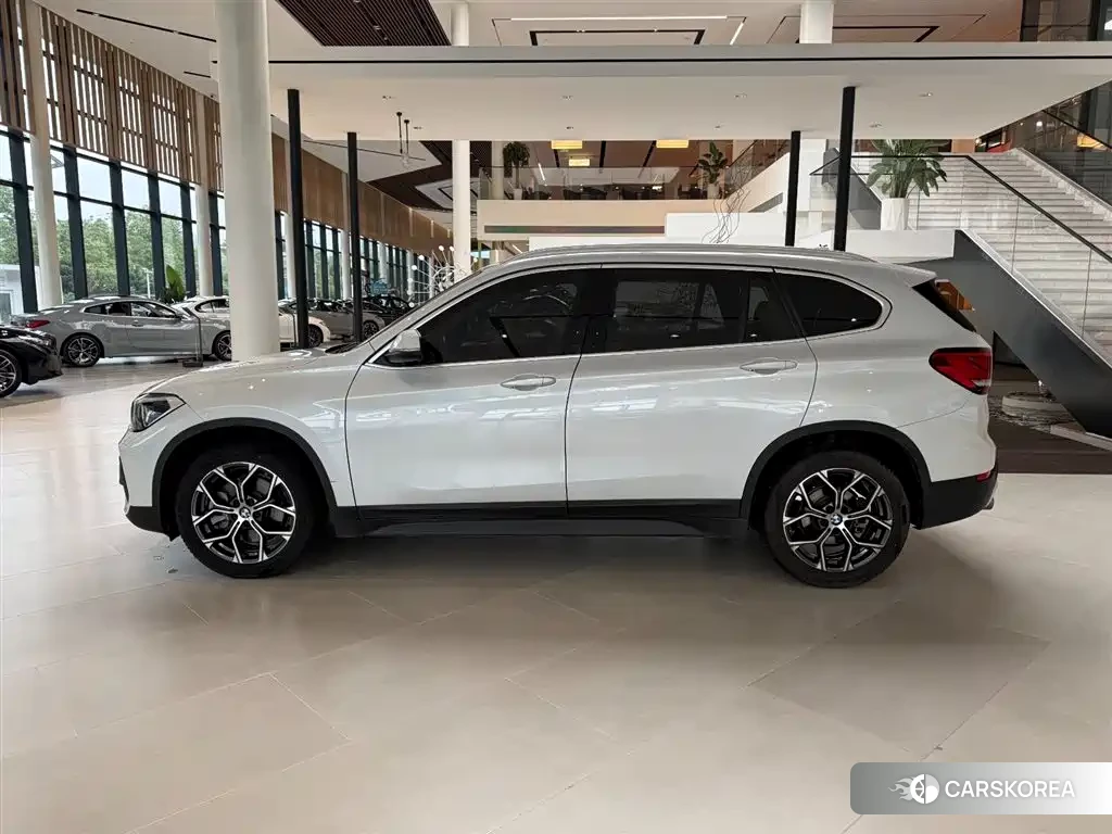 BMW X1 id 4617070 из Китая 7