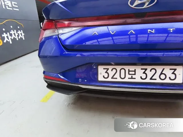 Hyundai Avante Hybrid (CN7) id 3422135 из Кореи 7