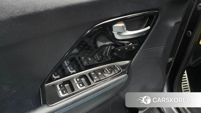 Kia Niro EV id 3829116 из Кореи 7