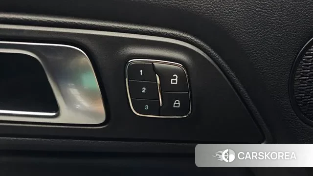 Ford Mustang id 3009089 из Кореи 7