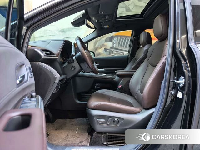 Toyota Saina id 4236601 из Китая 7