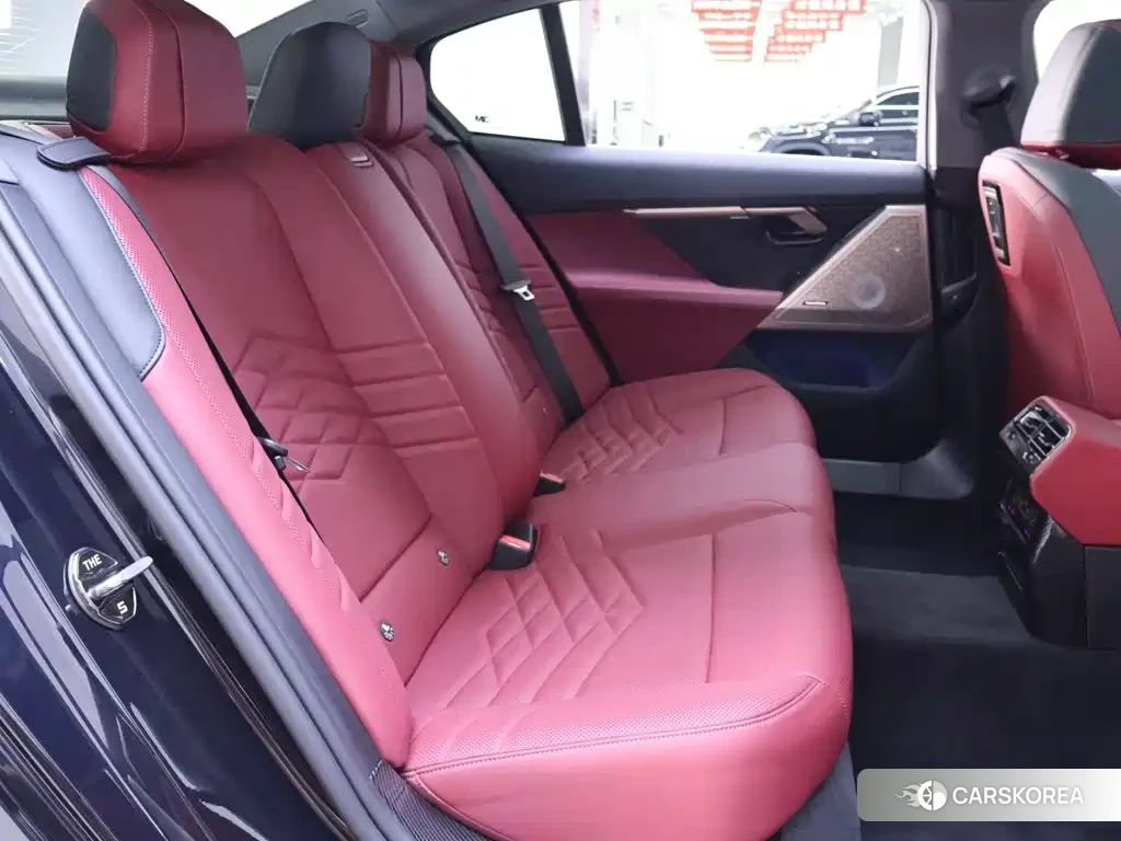 BMW 5 series id 4680702 из Китая 7