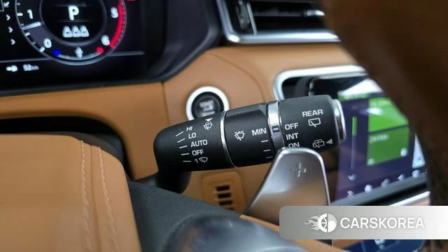 Land Rover Range Rover Velar id 3866979 из Кореи 7