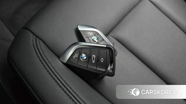 BMW 3 Series (G20) id 4285059 из Кореи 7