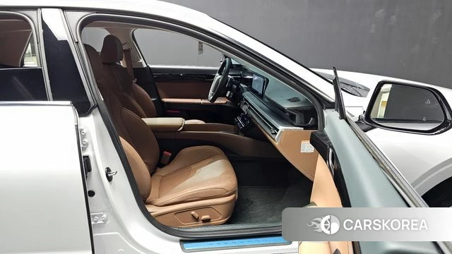 Hyundai Grandeur Hybrid (GN7) id 3933760 из Кореи 7