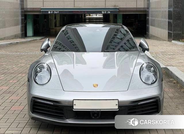 Porsche 911(992) id 4642409 из Кореи 7