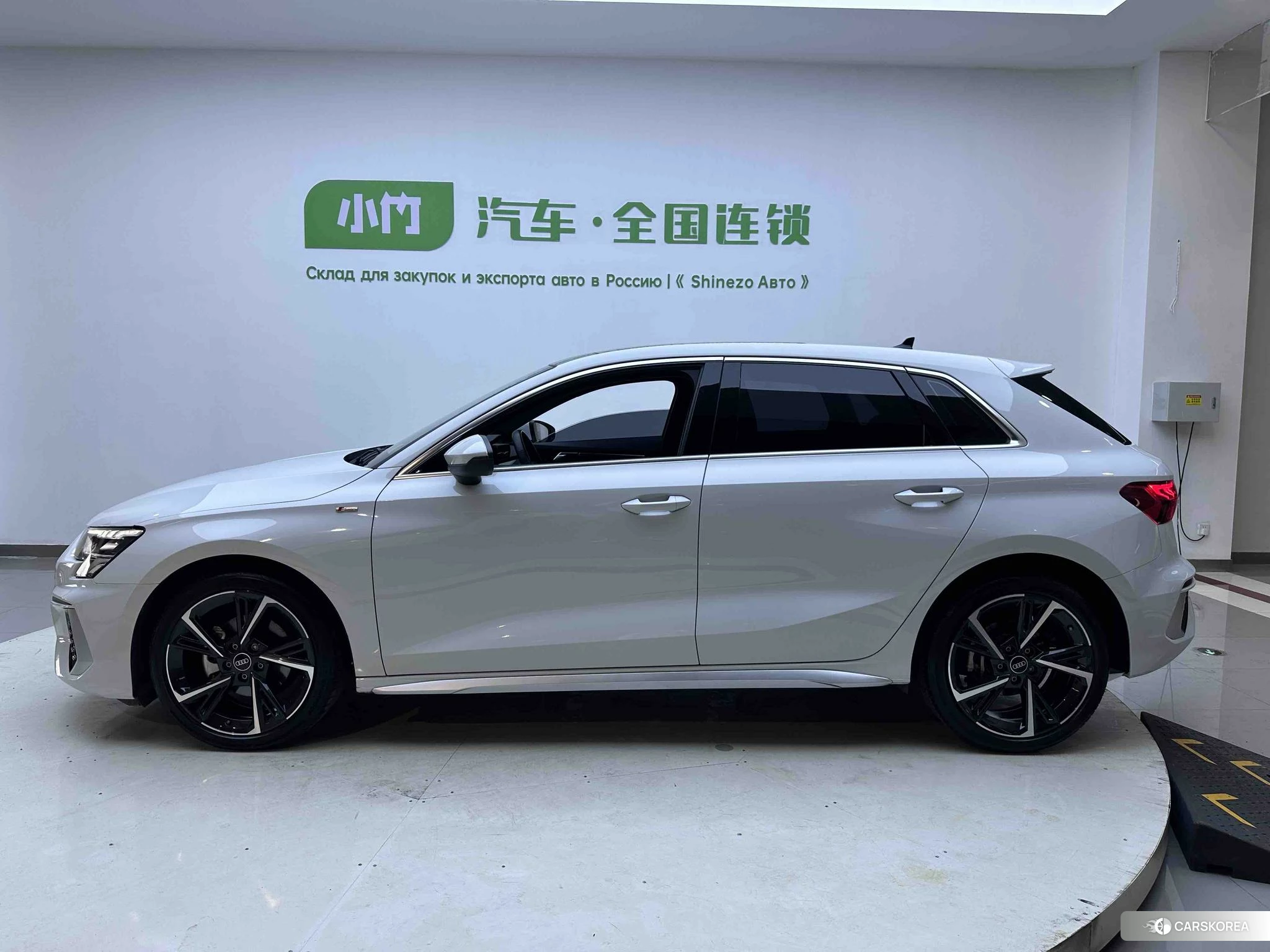 Audi A3 id 4407378 из Китая 7